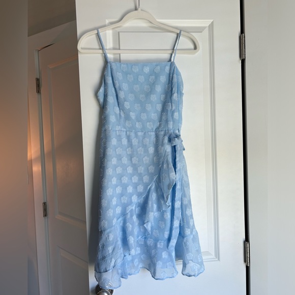 Altar'd State Dresses & Skirts - NWOT Altar’d State Blue Wrap Sleeveless Dress